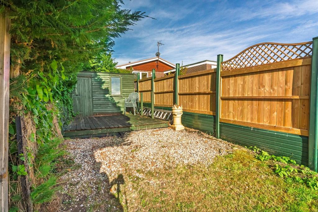 138 Claverham Road BS49 4 LQ 10.jpg