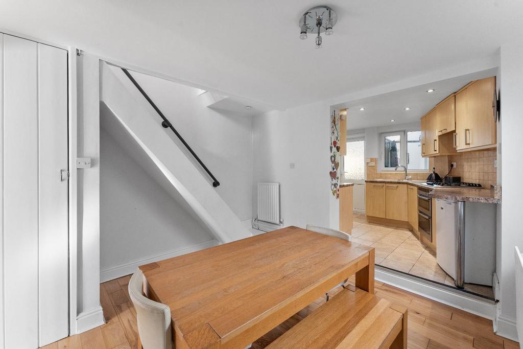 138 Claverham Road BS49 4 LQ 43.jpg