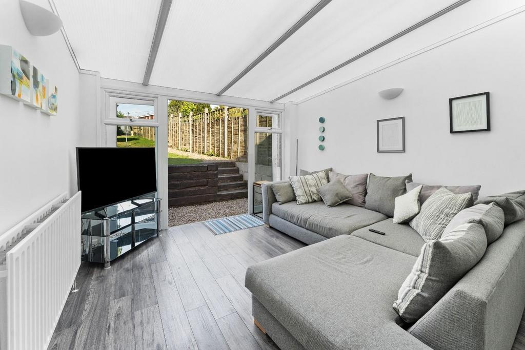 138 Claverham Road BS49 4 LQ 47.jpg