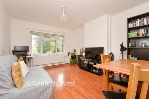 undefined, Park Lane, Wallington SM6