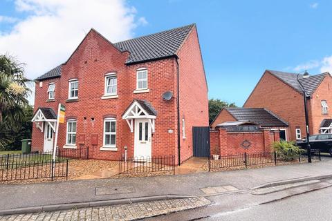15 The Oaks, Northampton, NN4 5AW