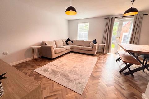15 The Oaks, Northampton, NN4 5AW