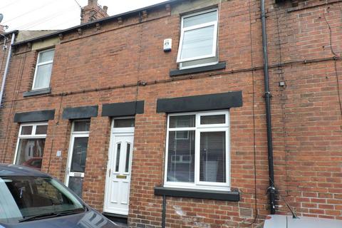 3 bedroom terraced house to rent, Bridge Street, Darton, Barnsley