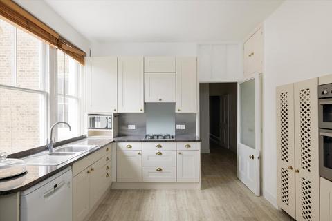 undefined, Courtfield Gardens, London SW5
