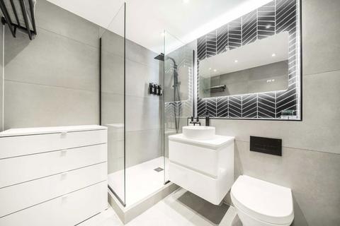 31 Isaac Way, London, SE1 1EE