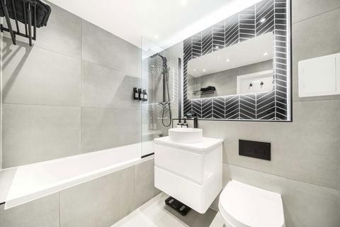 31 Isaac Way, London, SE1 1EE