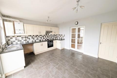 11 Bachelors Bench, Atherstone, CV9 2AP