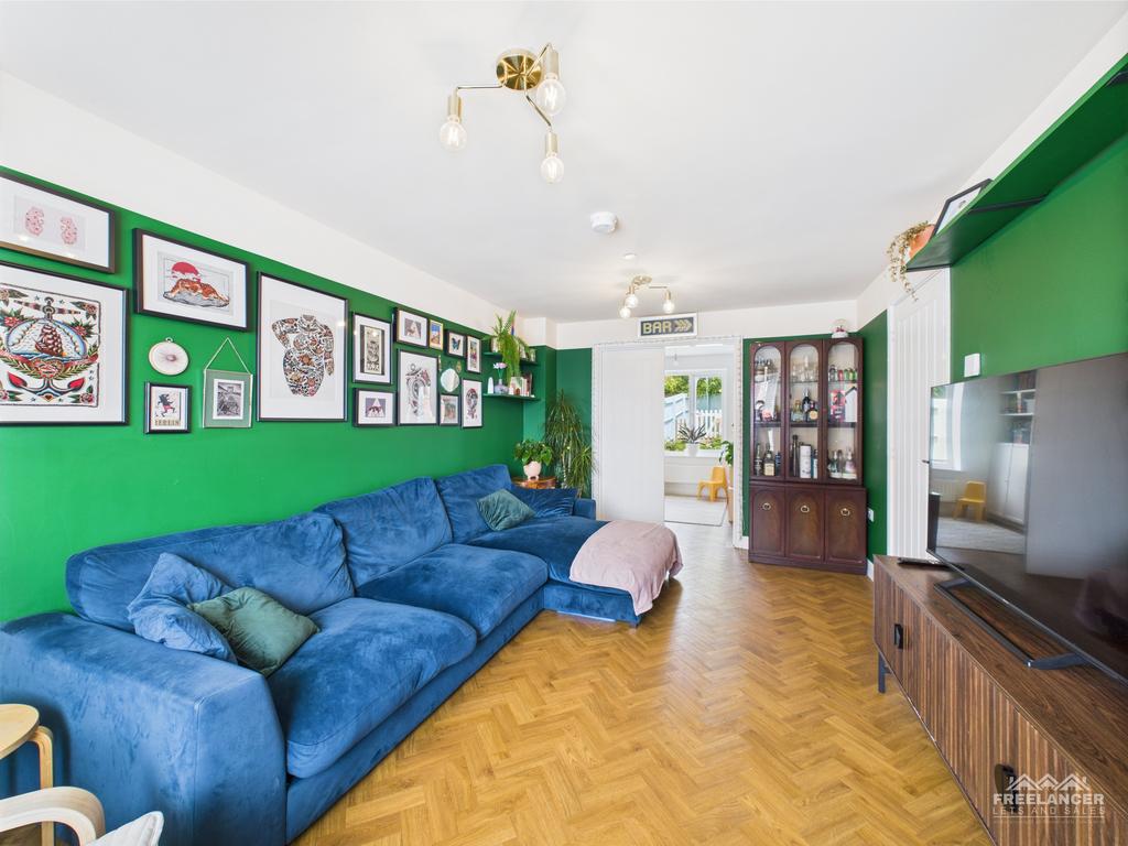 Living room 2