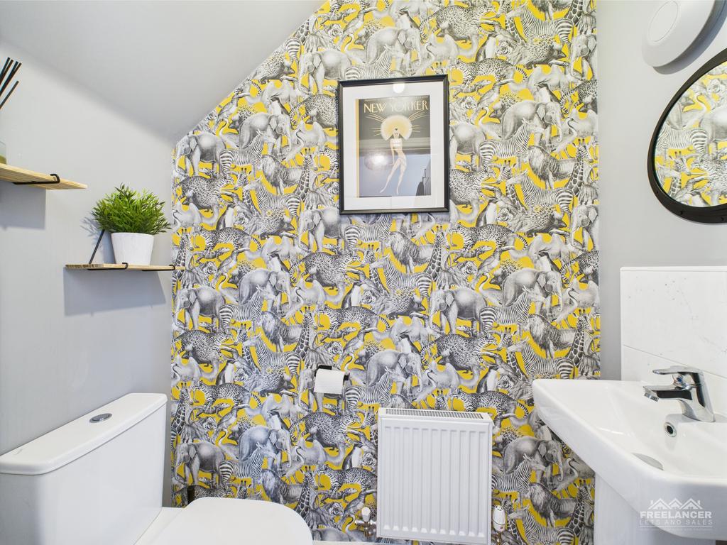 Ground floor wc