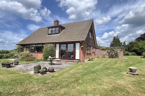 3 bedroom detached house for sale - Longlands, Marden, Hereford, HR1