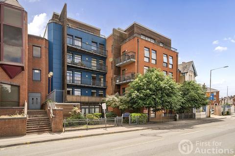 2 bedroom apartment for sale, Crown Street, Reading, Berkshire