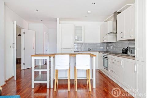 2 bedroom apartment for sale, Crown Street, Reading, Berkshire