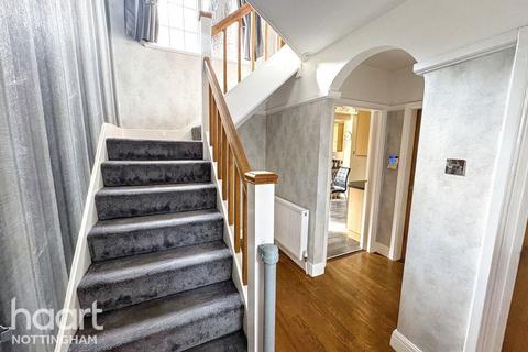4 bedroom detached house for sale, Robins Wood Road, Aspley