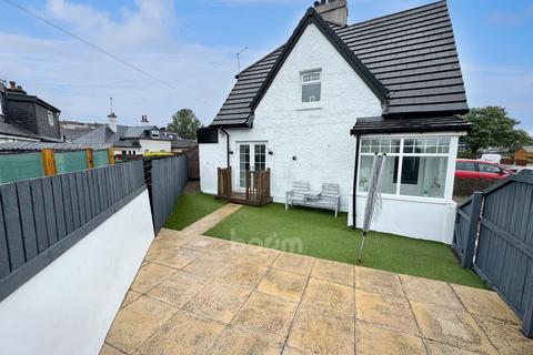 62 Central Avenue, Kilbirnie, KA25 6JP