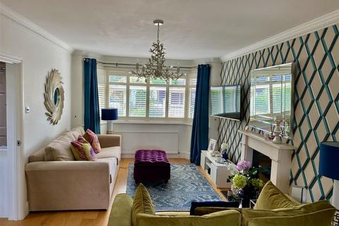 undefined, Bury Avenue, Ruislip HA4