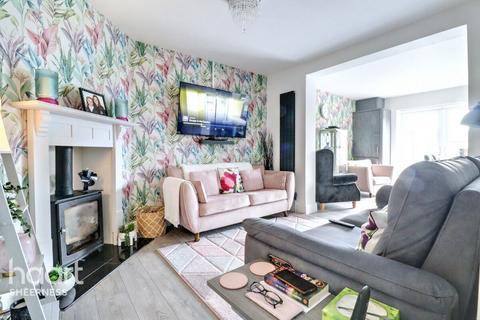 2 bedroom terraced house for sale, Eastchurch Road, Minster