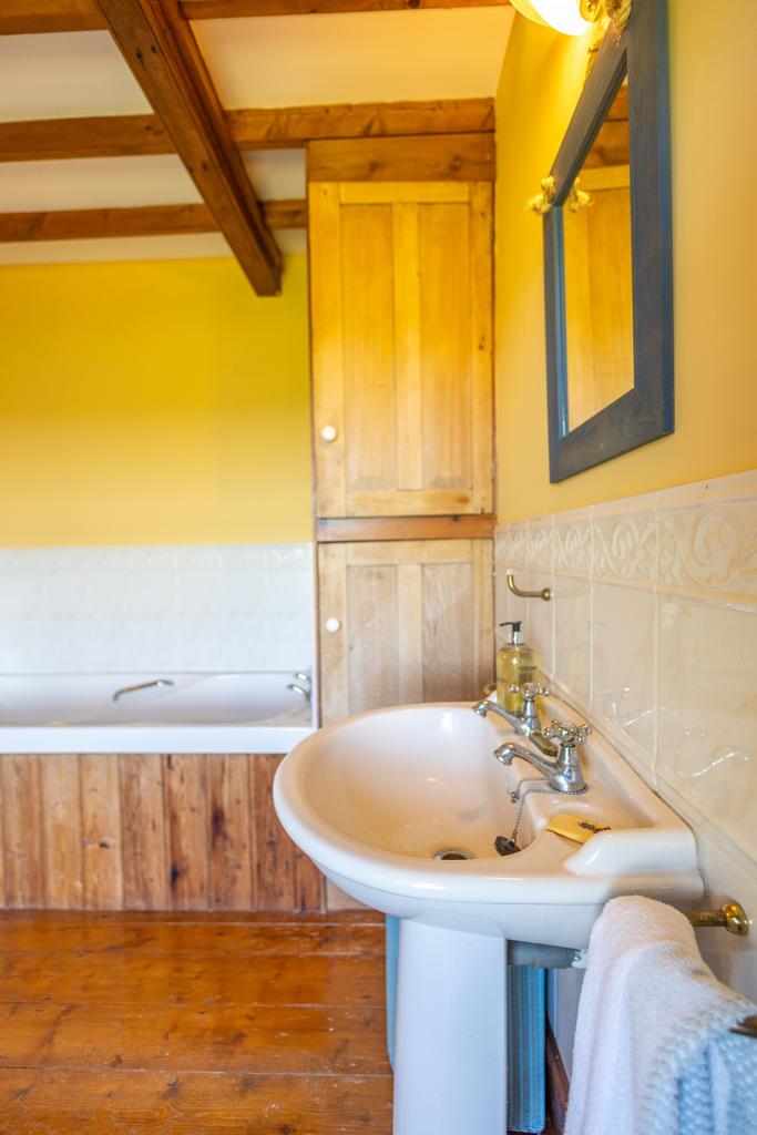 Bathroom (second image)