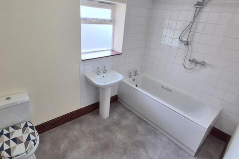 4 bedroom terraced house for sale, 102 Northway