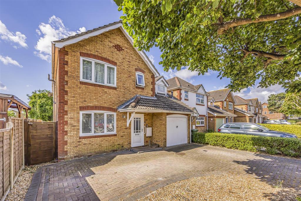 1 Sunnyfields, Central Road, Drayton-Portico Market
