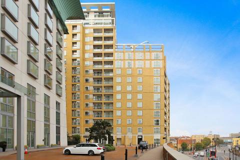 2 bedroom apartment to rent, Westferry Circus, London E14