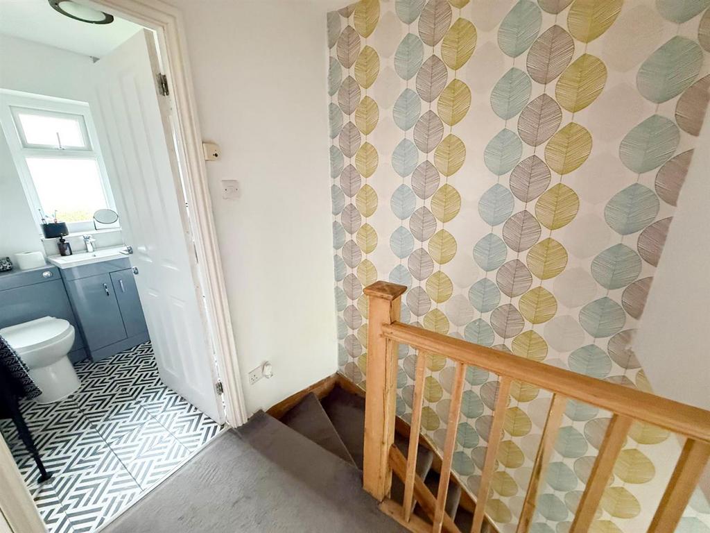 Three Bed Terraced Silsden (12).jpg