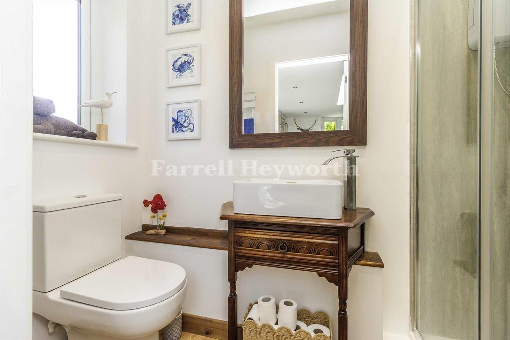 Garden Room Shower a