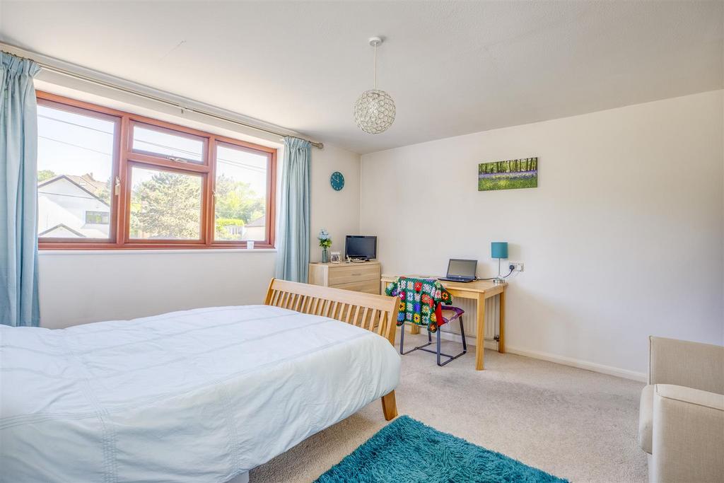 39 Eastern Dene, HP15 7 BS-5.jpg