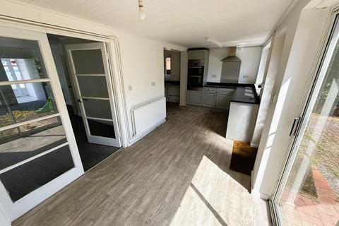 3 bedroom detached house for sale, Maesceinion, Waunfawr SY23