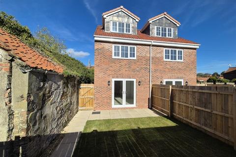 undefined, Main Street, North Frodingham, YO25 8JX