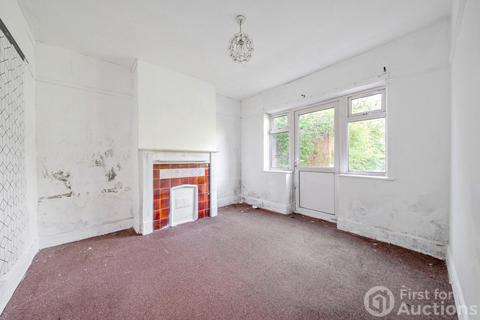 3 bedroom semi-detached house for sale, Nunnery Lane, Luton, Bedfordshire