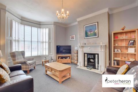 18 Roker Baths Road, Sunderland, SR6 9QF