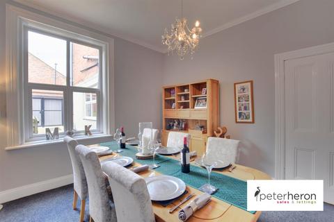18 Roker Baths Road, Sunderland, SR6 9QF