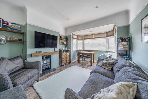 37 Sutton Close, Pinner, HA5 2JX