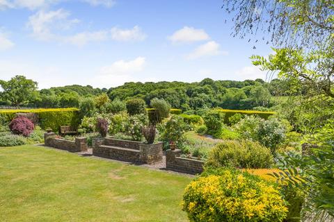 5 bedroom detached house for sale, Rays Hill, Cholesbury, Buckinghamshire.HP5