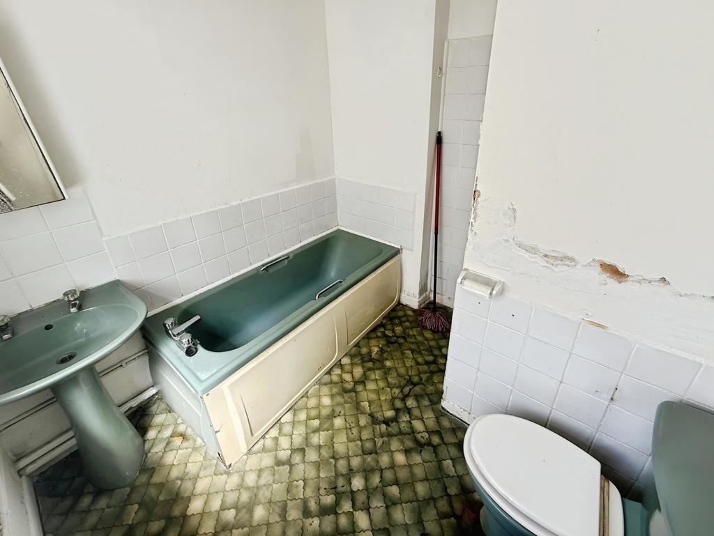5 T202506021605.jpg