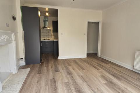 3 bedroom flat for sale, Thornton Heath CR7