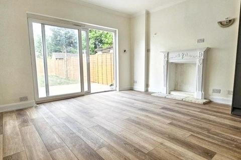 3 bedroom flat for sale, Thornton Heath CR7