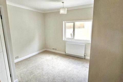 3 bedroom flat for sale, Thornton Heath CR7