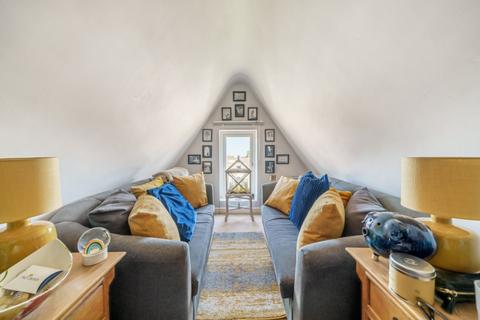 1 bedroom flat for sale, Curzon Road, Muswell Hill, London, N10
