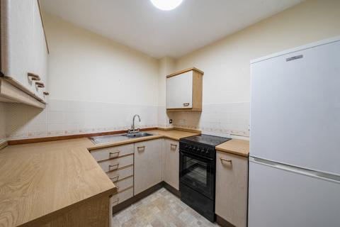 1 bedroom flat for sale, Abbey Street, Farnham, Surrey, GU9