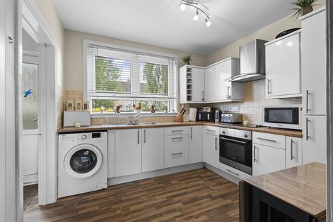 99 Back Rogerton Crescent, Auchinleck, KA18 2DX