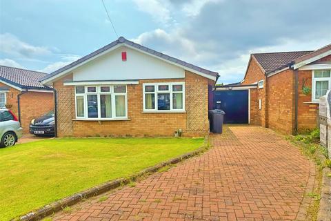 2 bedroom detached bungalow for sale, Walcot Close, Four Oaks, Sutton Coldfield