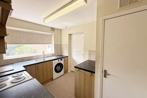 2 bedroom detached bungalow for sale, Walcot Close, Four Oaks, Sutton Coldfield