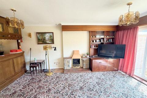 2 bedroom detached bungalow for sale, Walcot Close, Four Oaks, Sutton Coldfield