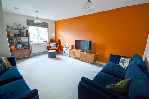 3 bedroom semi-detached house for sale, Draper Close, Radcliffe on Trent