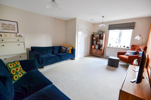 3 bedroom semi-detached house for sale, Draper Close, Radcliffe on Trent