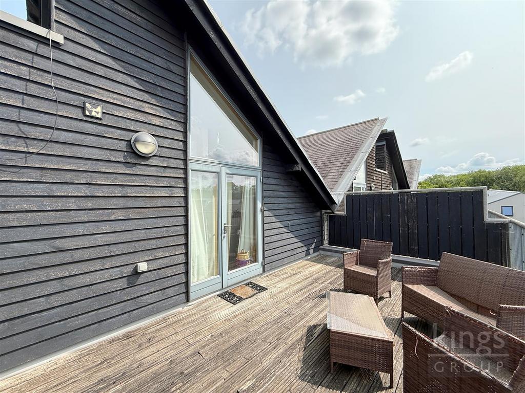 Sun Terrace .jpg