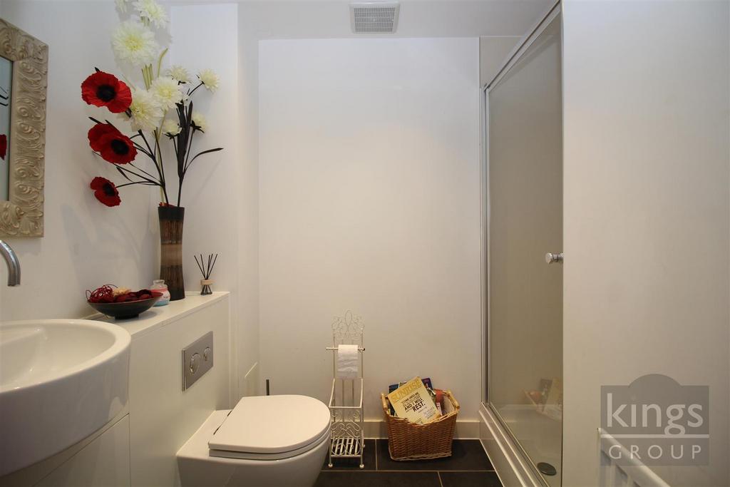 Cloakroom shower room.jpg