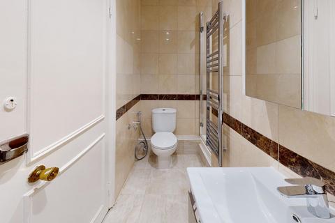 2 bedroom flat to rent, Princes Court, 88 Brompton Road, Knightsbridge  SW3