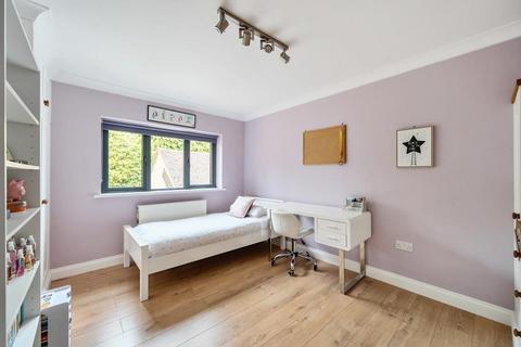 4 bedroom detached house for sale, Banbury,  Oxfordshire,  OX16